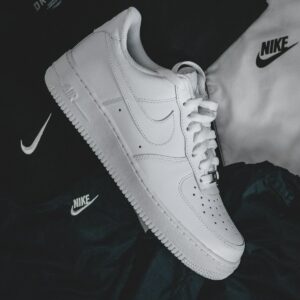 Sneaker in pelle bianca